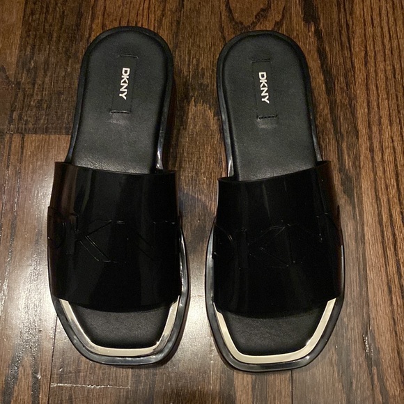 DKNY platform slide sandals, new, black - Picture 2 of 6